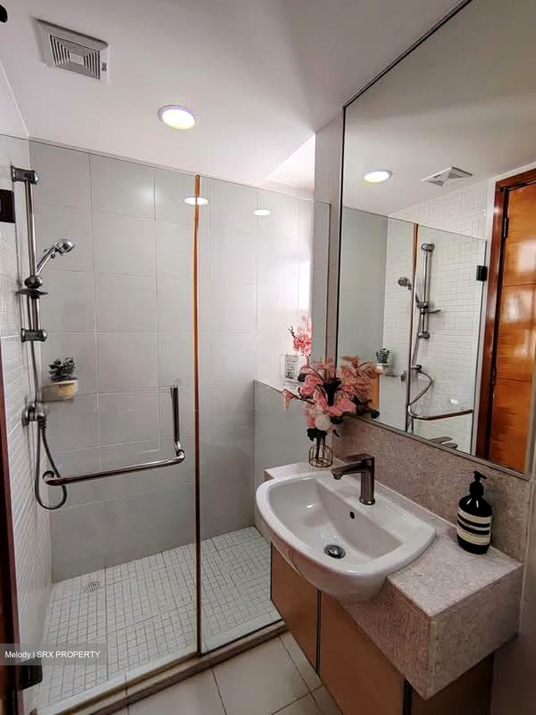 Le Crescendo (D14), Condominium #580817821
